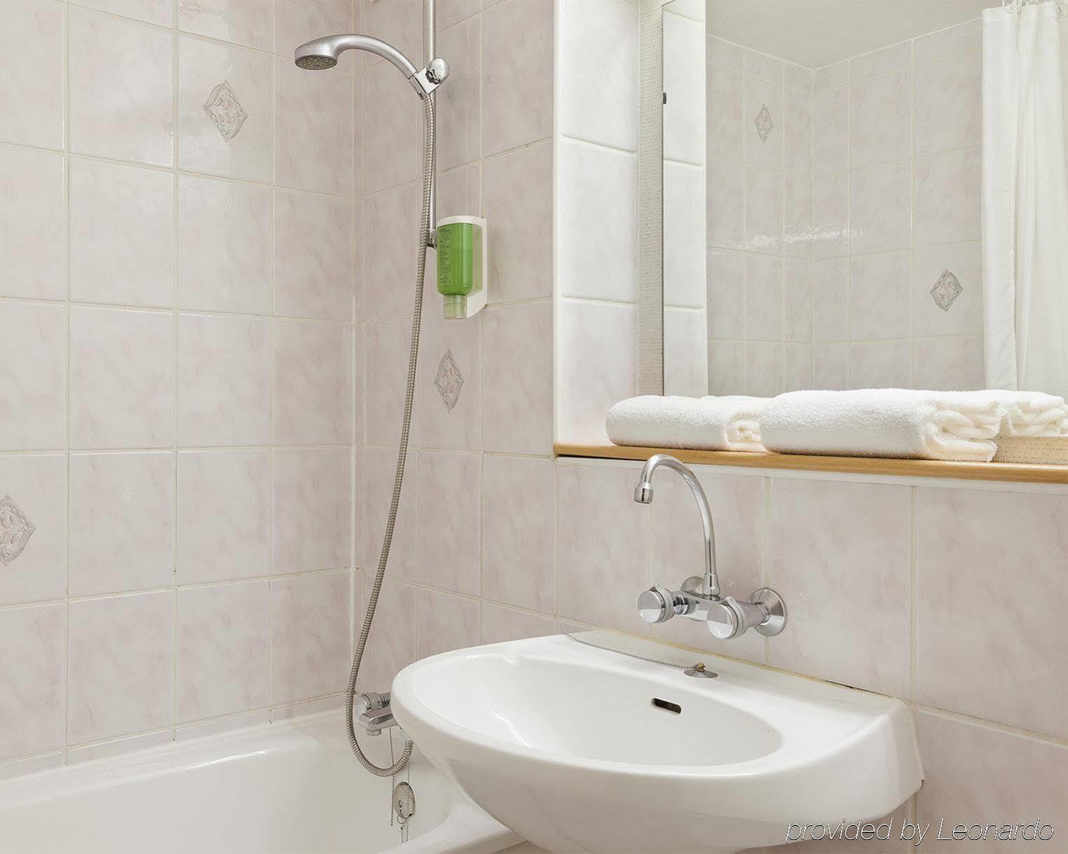 B&B Hotel Brétigny-sur-Orge Eksteriør billede